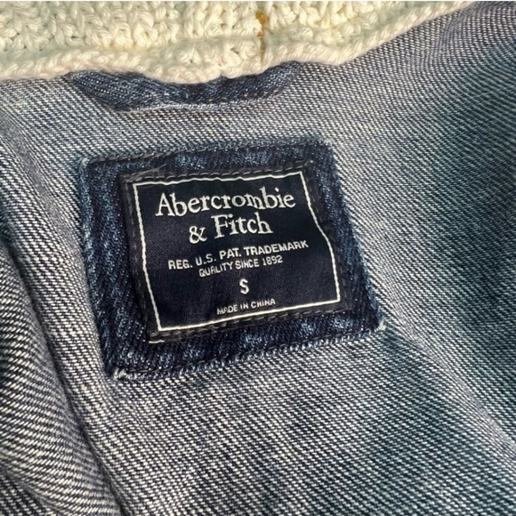 Abercrombie & Fitch Denim Jacket with Knit Collar - Picture 9 of 9